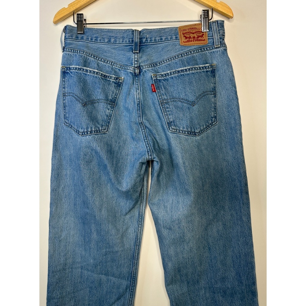 Levi's Low Pro Straight Jeans Women's Size 29 Light Wash Blue Denim Relaxed EUC - Picture 12 of 14
